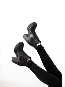 Black Boots